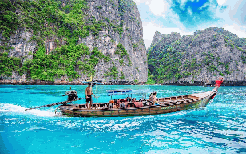 When Repeated an Island Group in Thailand